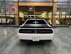 دۆج چالنجەر